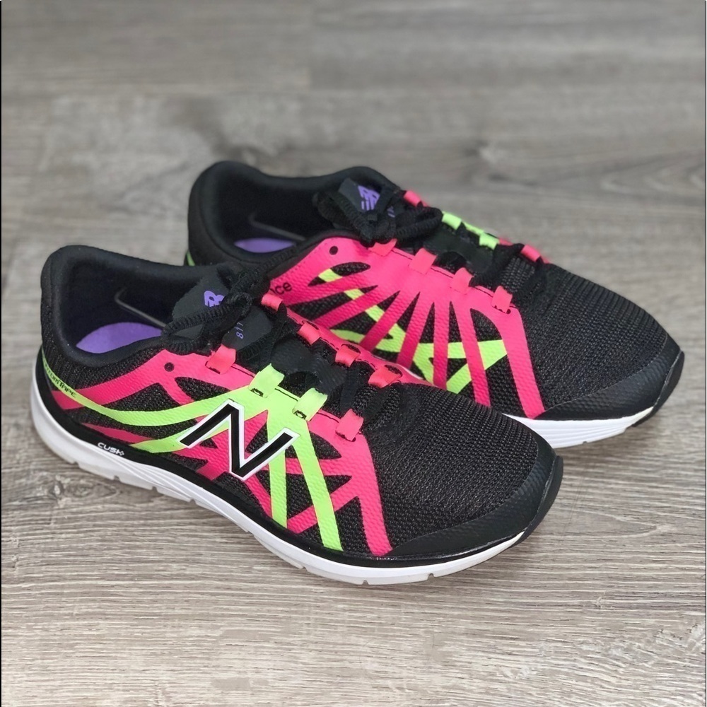New balance response women’s running shoes